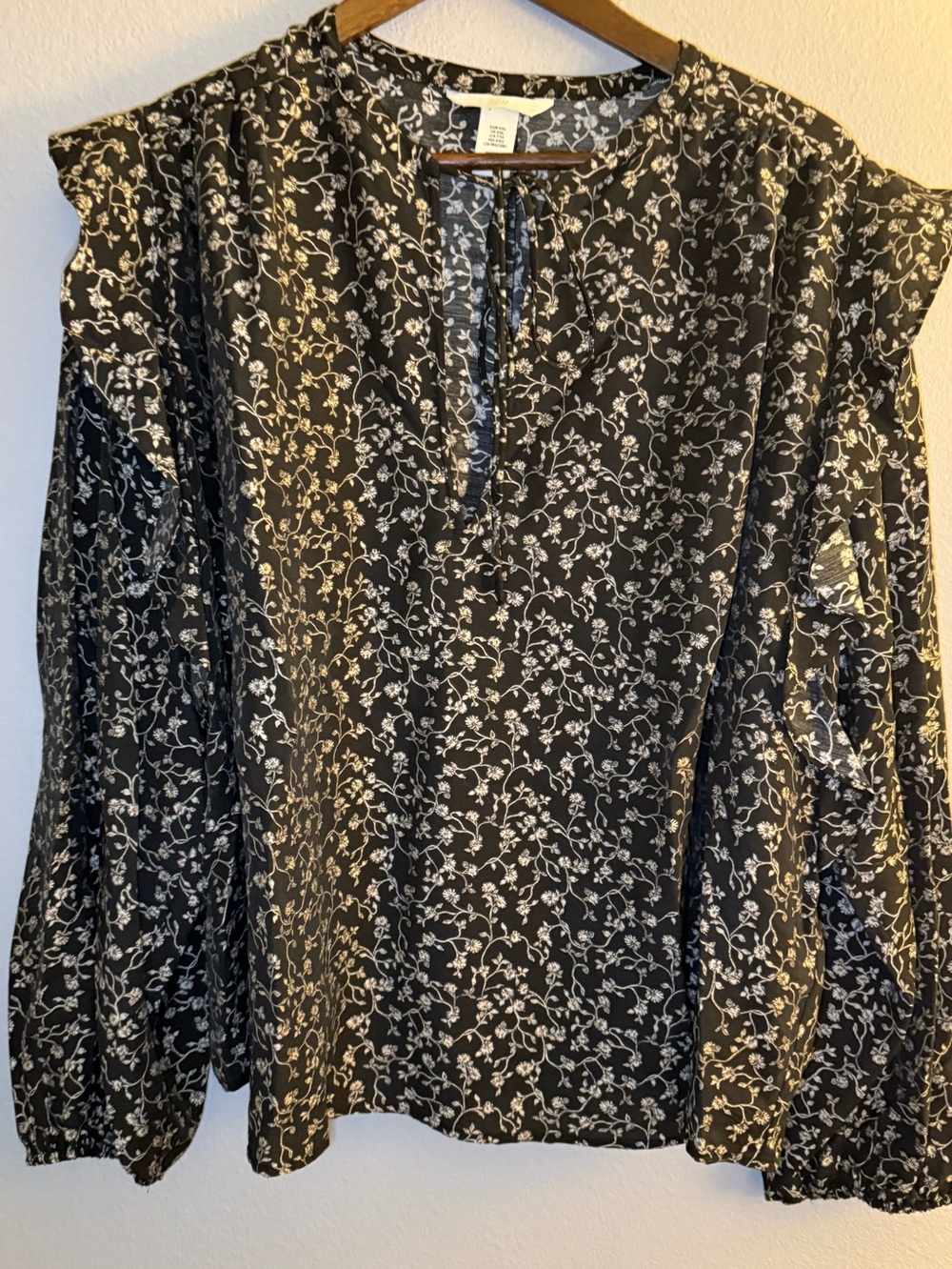 H&M Black Floral Split-Neck Blouse